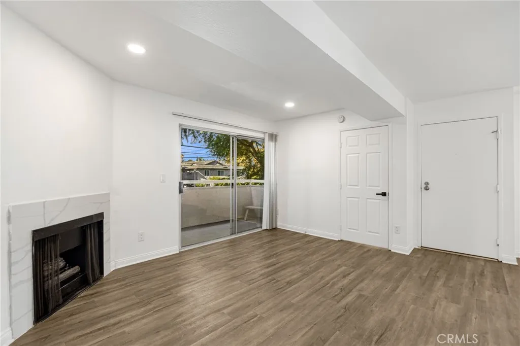 Additional image 8 of 4406 Cahuenga Boulevard Unit 101, Toluca Lake, CA 91602