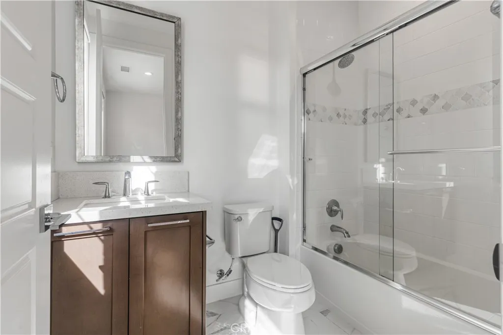 Additional image 20 of 19292 Merryweather Drive, Canyon Country, CA 91351