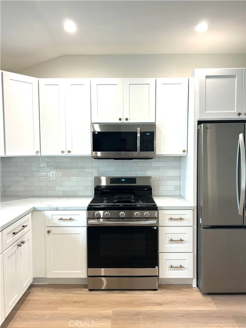 Additional image 4 of 8 Acorn, Irvine, CA 92604