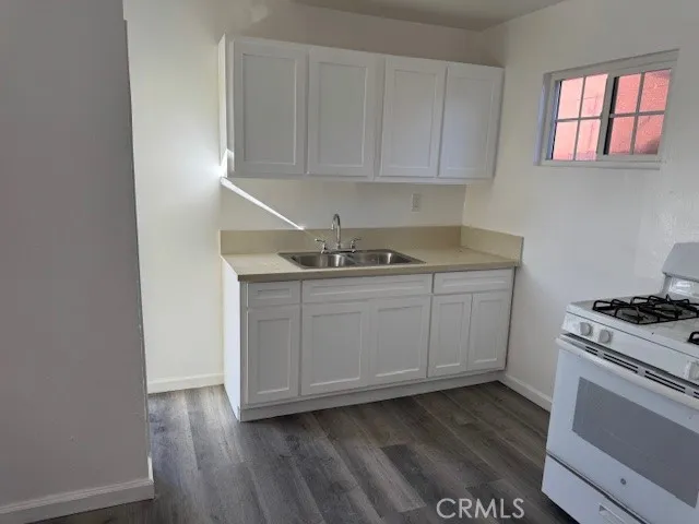 Additional image 9 of 1159 E 74th St, Los Angeles, CA 90001