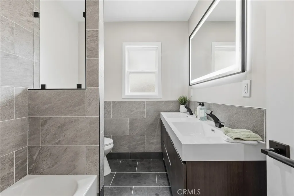 Additional image 26 of 9233 Swinton, North Hills, CA 91343