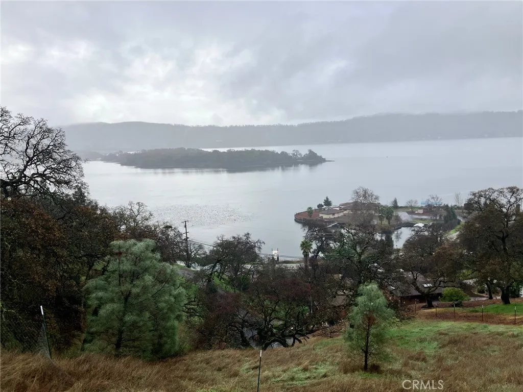 Additional image 2 of 12039 Lakeview Dr, Clearlake Oaks, CA 95423