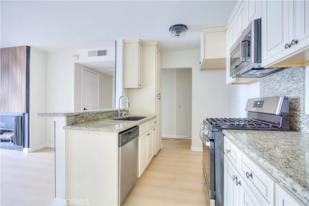 Additional image 9 of 421 S La Fayette Park Pl Unit 624, Los Angeles, CA 90057