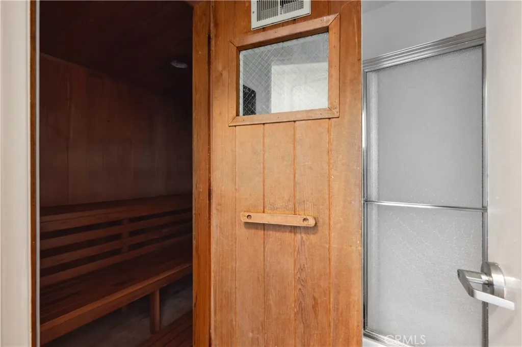 Additional image 11 of 415 S Prospect Avenue Unit 215, Redondo Beach, CA 90277