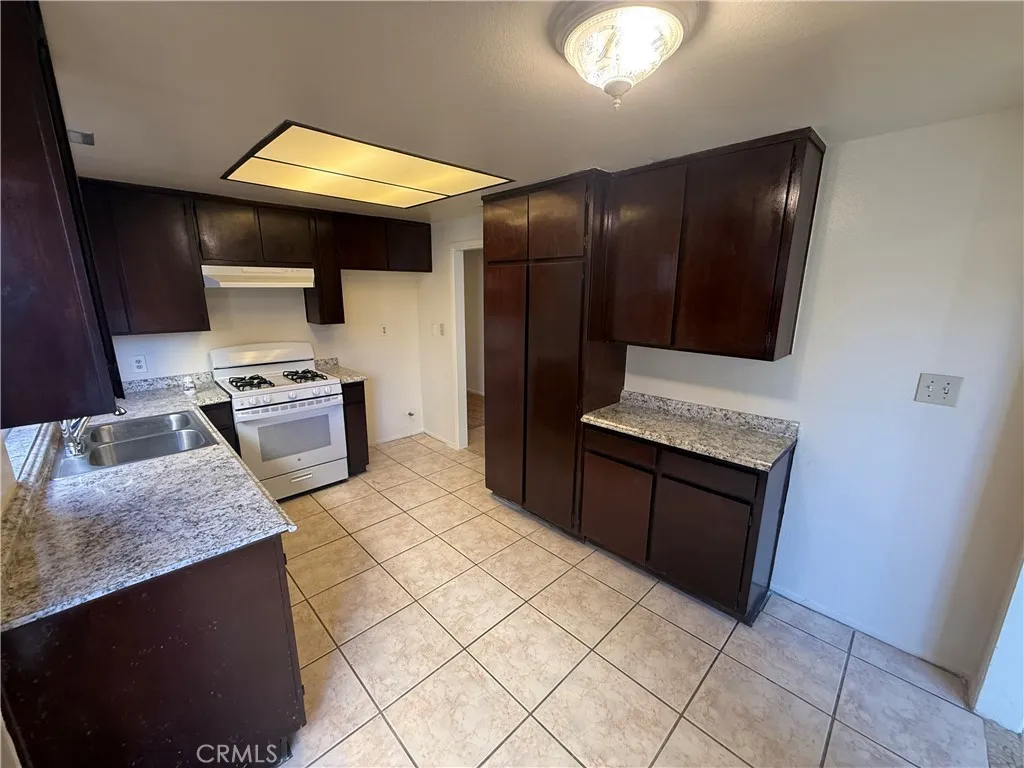 Additional image 55 of 854 N Glassell St, Orange, CA 92867