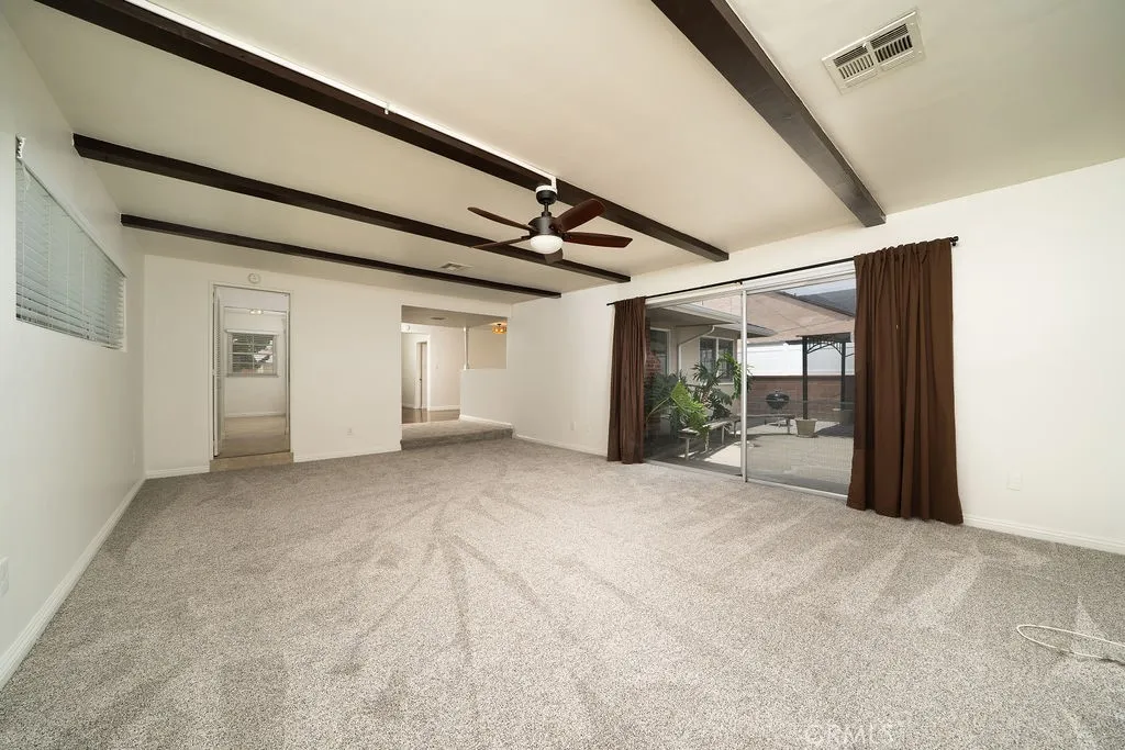 Additional image 17 of 2542 Vuelta Grande Ave, Long Beach, CA 90815