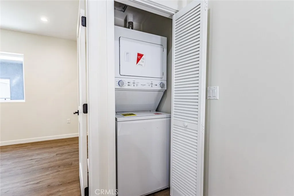 Additional image 16 of 1857 Crenshaw Boulevard Unit .5, Los Angeles, CA 90019