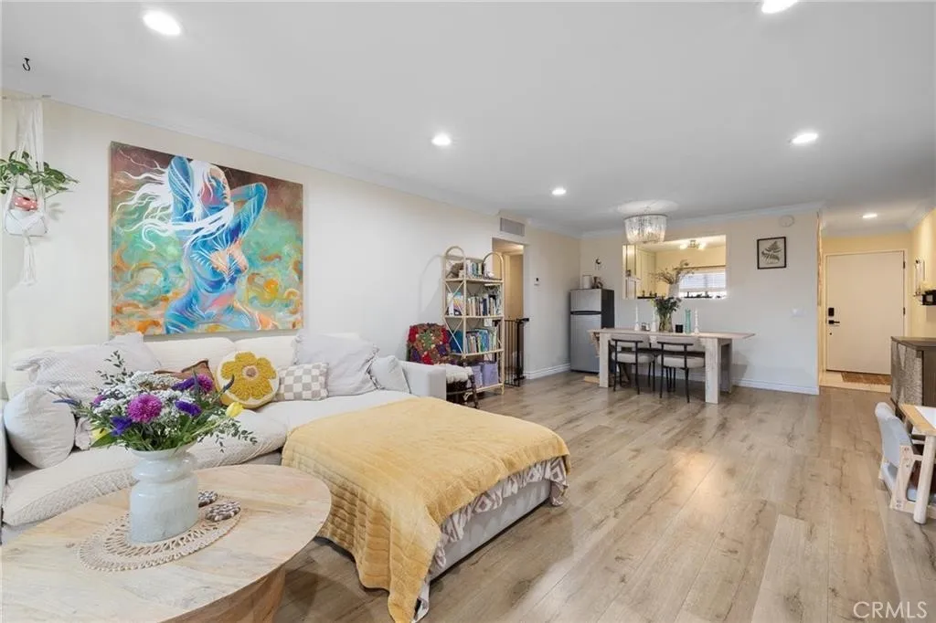 Additional image 4 of 18350 Hatteras Unit 157, Tarzana, CA 91356