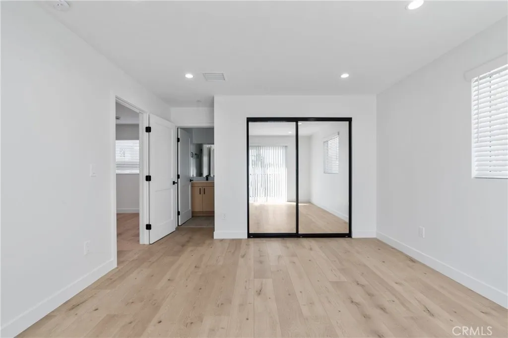 Additional image 18 of 11140 Woodley Avenue Unit 1/2, Granada Hills, CA 91344