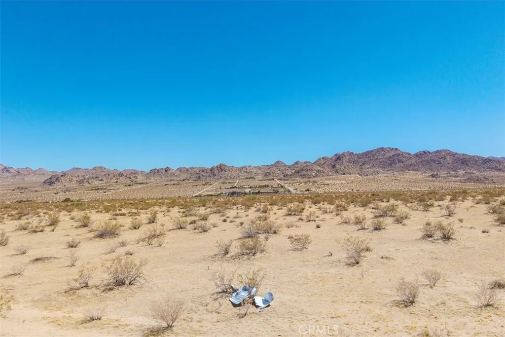 Additional image 6 of 5888 La Ferney Avenue, Joshua Tree, CA 92252