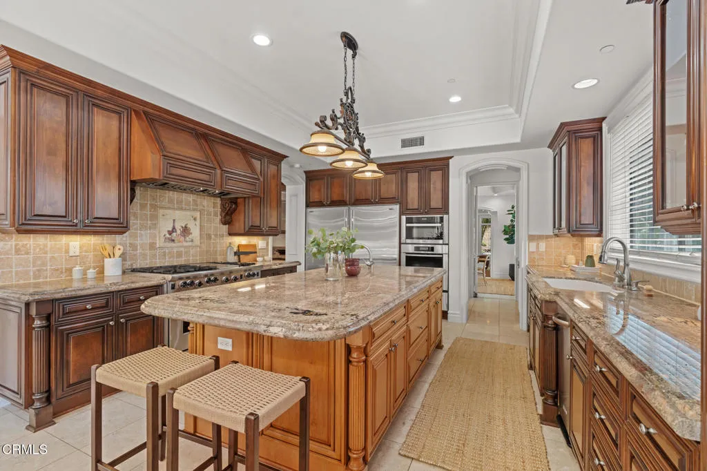 Additional image 19 of 1571 N Bundy Drive, Los Angeles, CA 90049