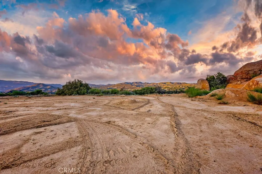 Additional image 3 of 42050 Avenida Escala, Murrieta, CA 92562