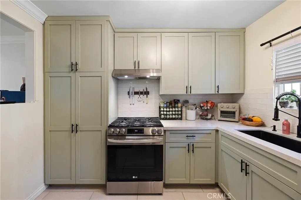 Additional image 2 of 18350 Hatteras Unit 157, Tarzana, CA 91356