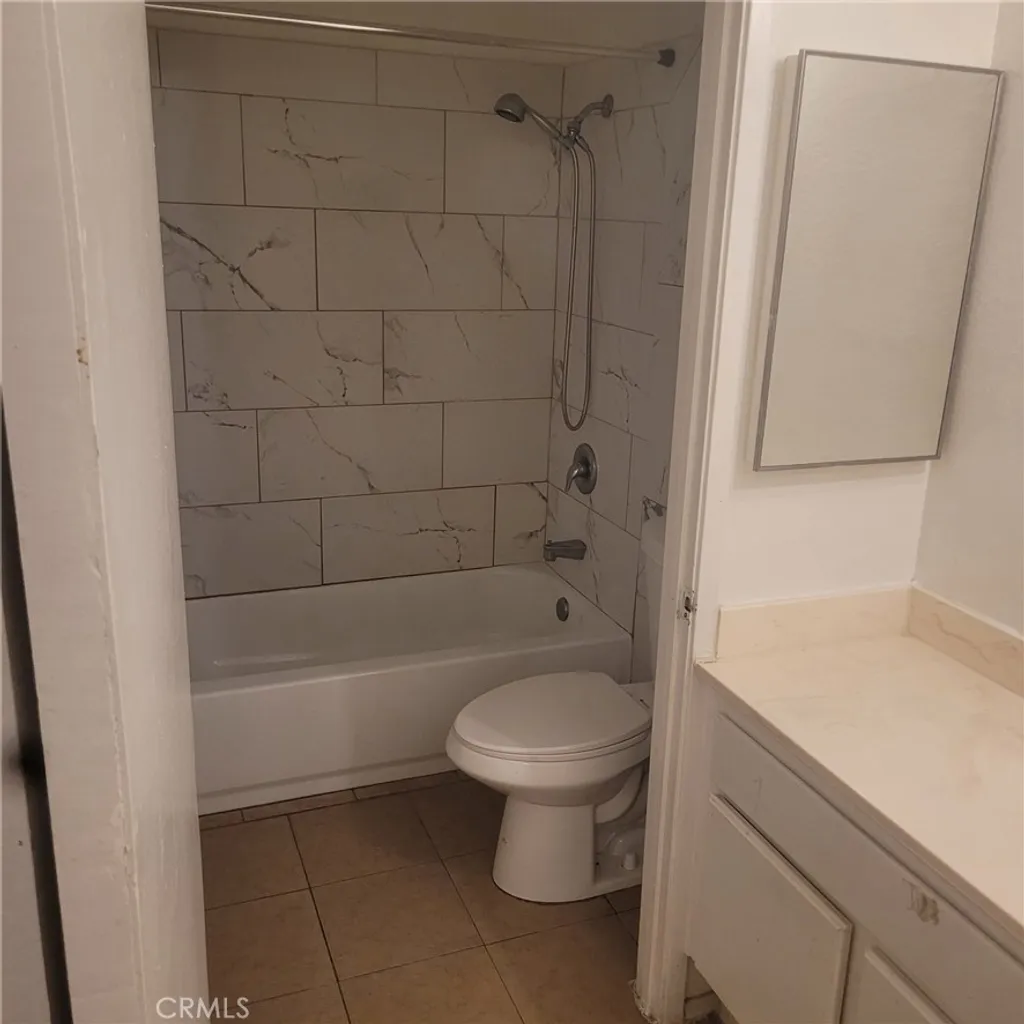 Additional image 4 of 4236 Trevor Ln Unit A, Hemet, CA 92544