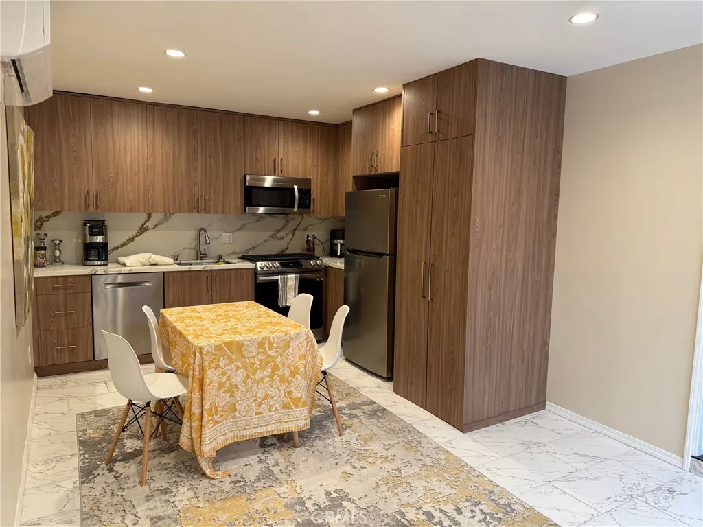 Additional image 5 of 20625 Tuba Street, Chatsworth, CA 91311