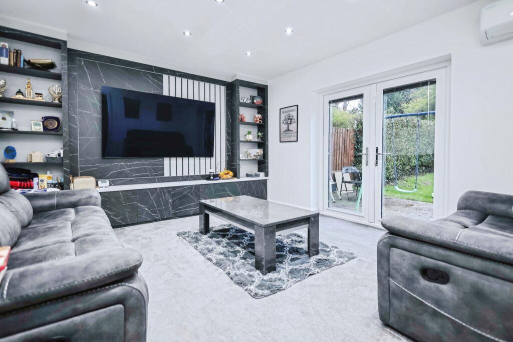 Additional image 18 of Yardley Wood Road, Birmingham, West Midlands, B13