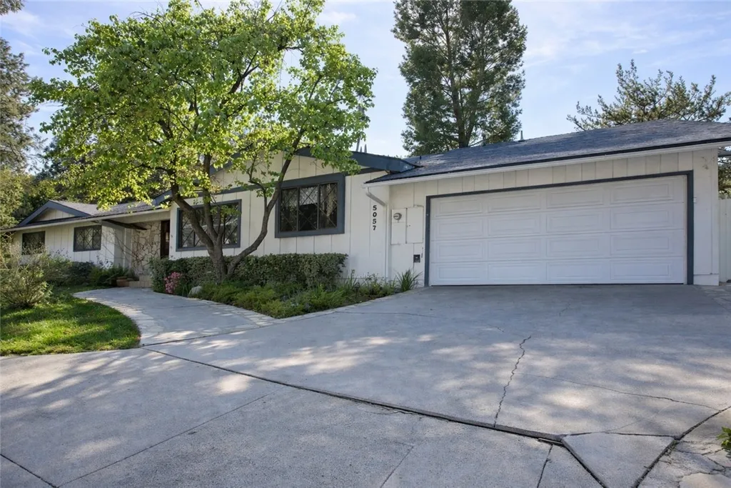 Additional image 2 of 5057 Shirley Avenue, Tarzana, CA 91356