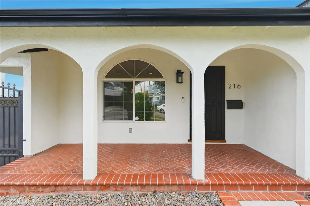 Additional image 26 of 216 N Catalina St, Burbank, CA 91505