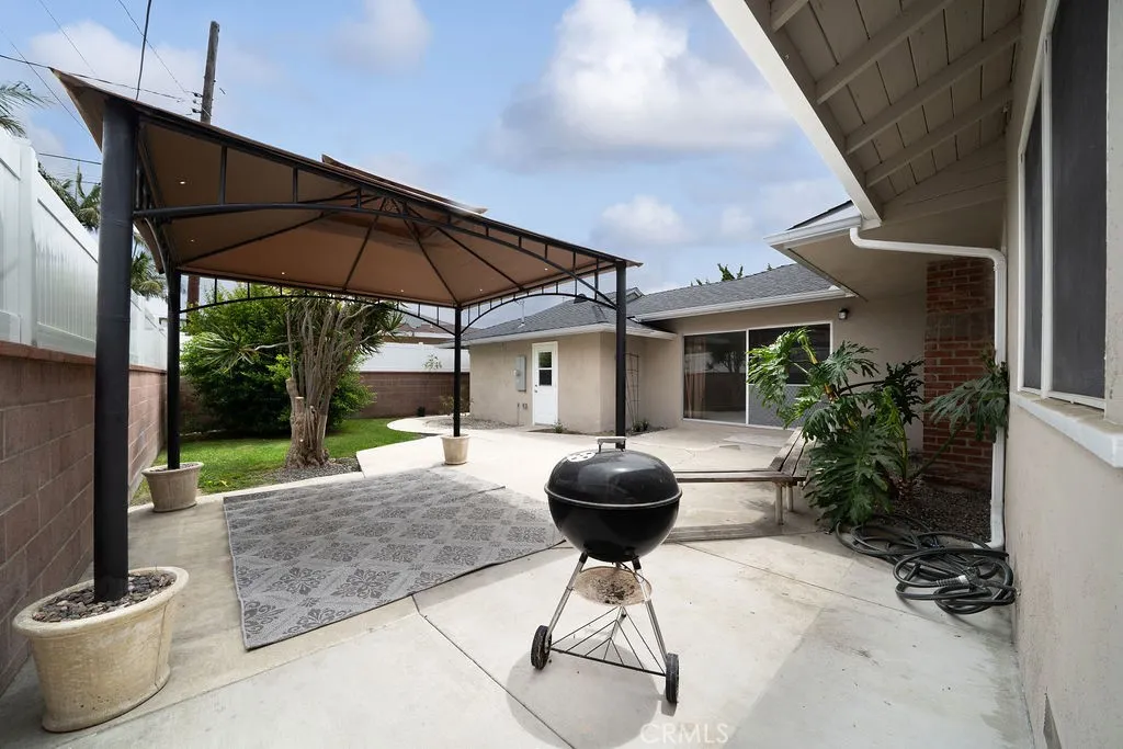 Additional image 27 of 2542 Vuelta Grande Ave, Long Beach, CA 90815