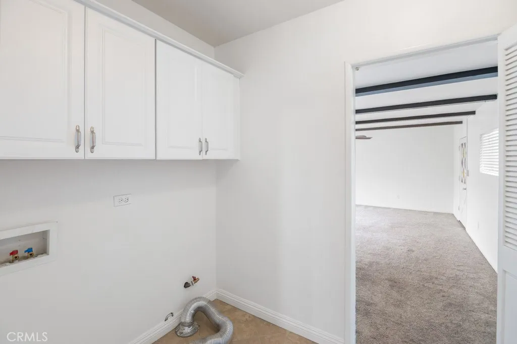 Additional image 50 of 2542 Vuelta Grande Ave, Long Beach, CA 90815