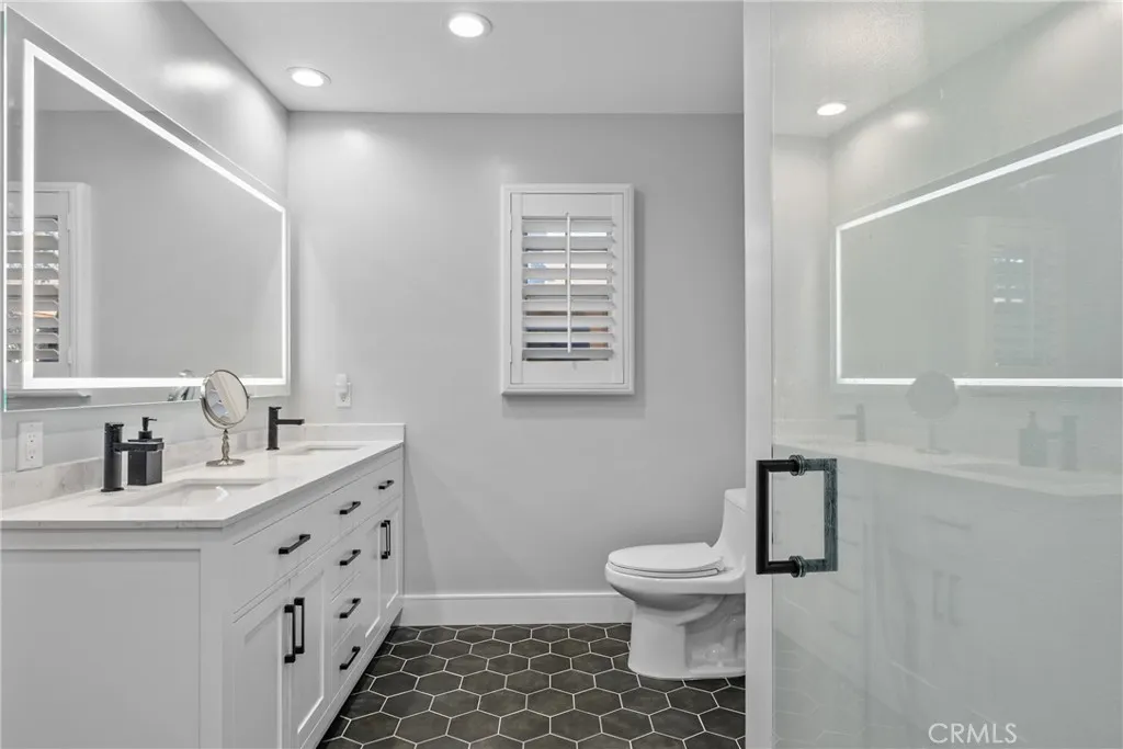 Additional image 41 of 12402 Cumpston, Valley Village, CA 91607