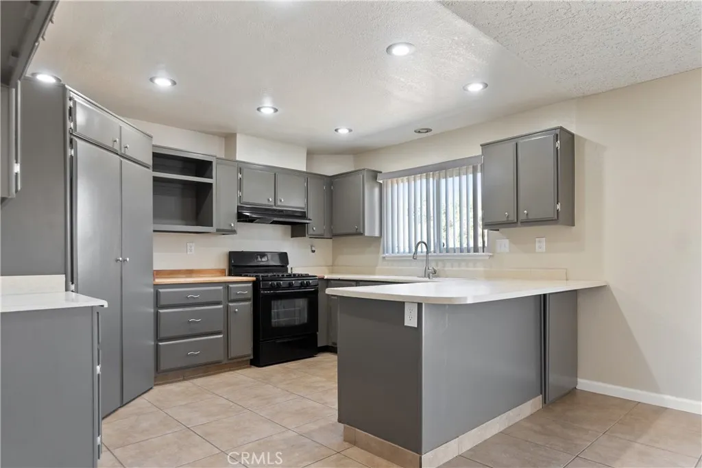 Additional image 9 of 18742 Vine Street, Hesperia, CA 92345