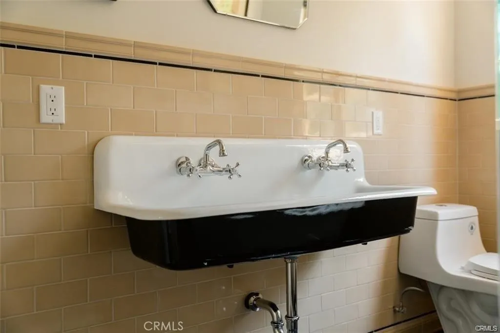 Additional image 40 of 15113 Encanto Drive, Sherman Oaks, CA 91403