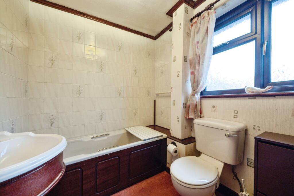 Additional image 19 of Yardley Wood Road, Birmingham, West Midlands, B13