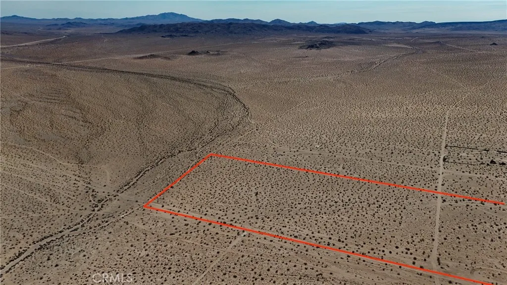 Additional image 2 of 763 Esaw (Near) Road, Lucerne Valley, CA 92356