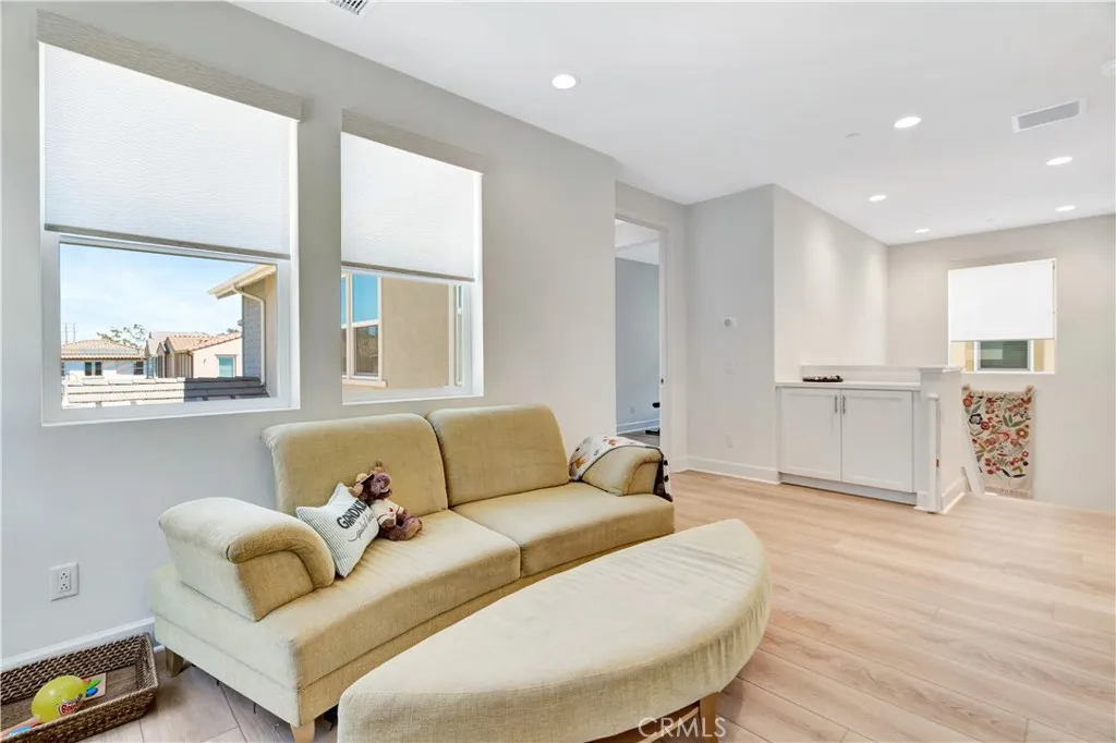 Additional image 49 of 10887 Carlos Street, Ventura, CA 93004