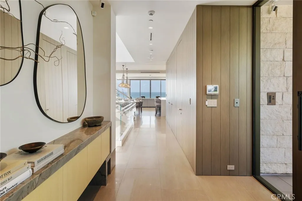 Additional image 89 of 716 The Strand, Manhattan Beach, CA 90266