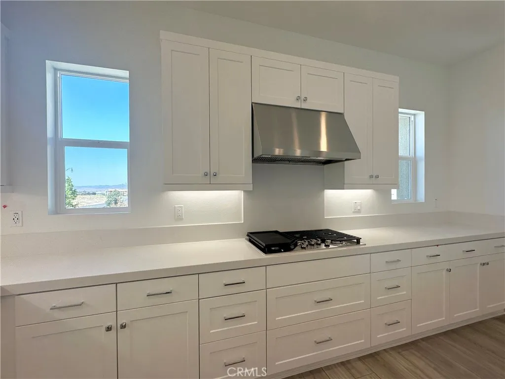 Additional image 54 of 322 Tank, Irvine, CA 92618