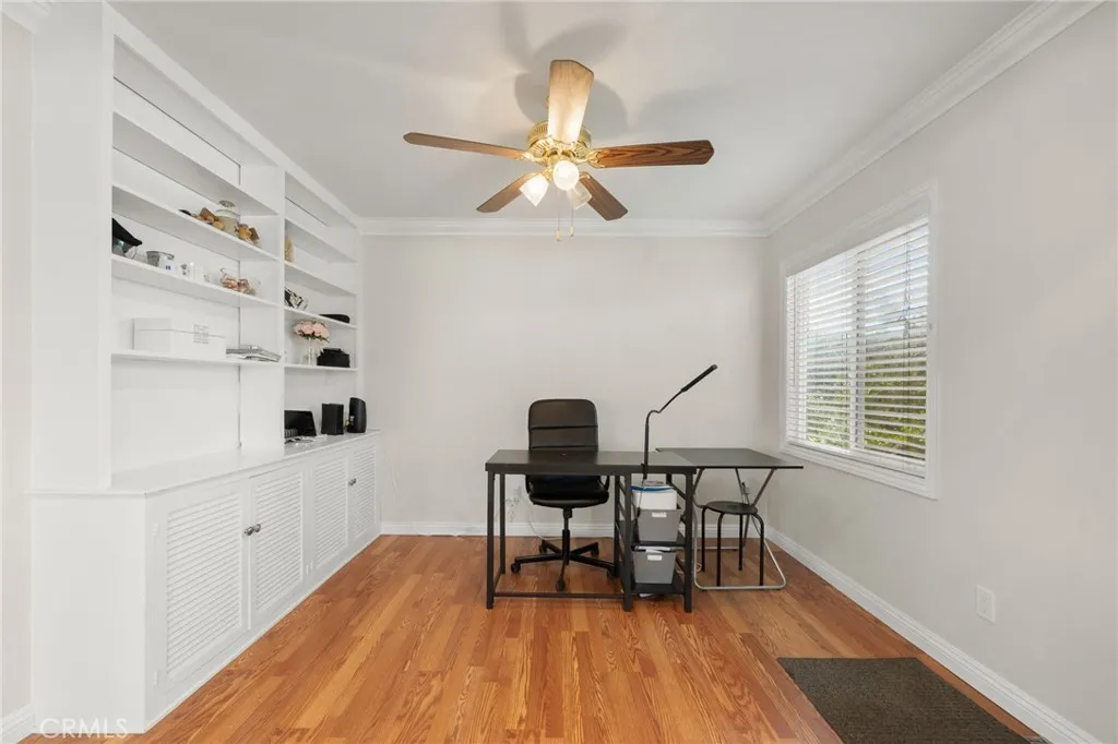 Additional image 9 of 2580 Westminster Avenue, Costa Mesa, CA 92627