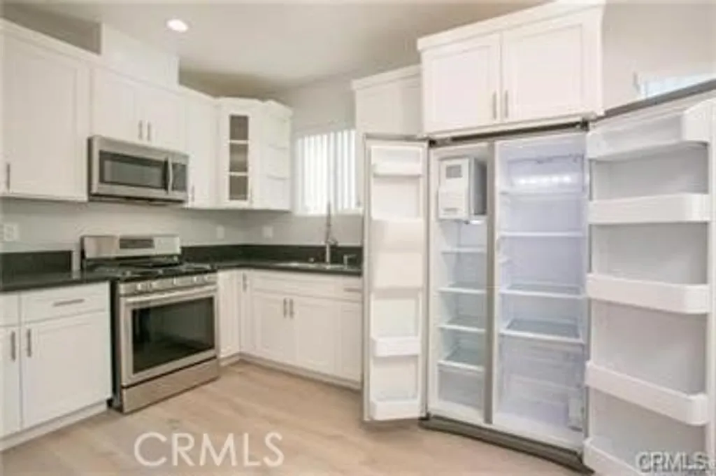 Additional image 8 of 622 W 85th Street Unit 1/2, Los Angeles, CA 90044