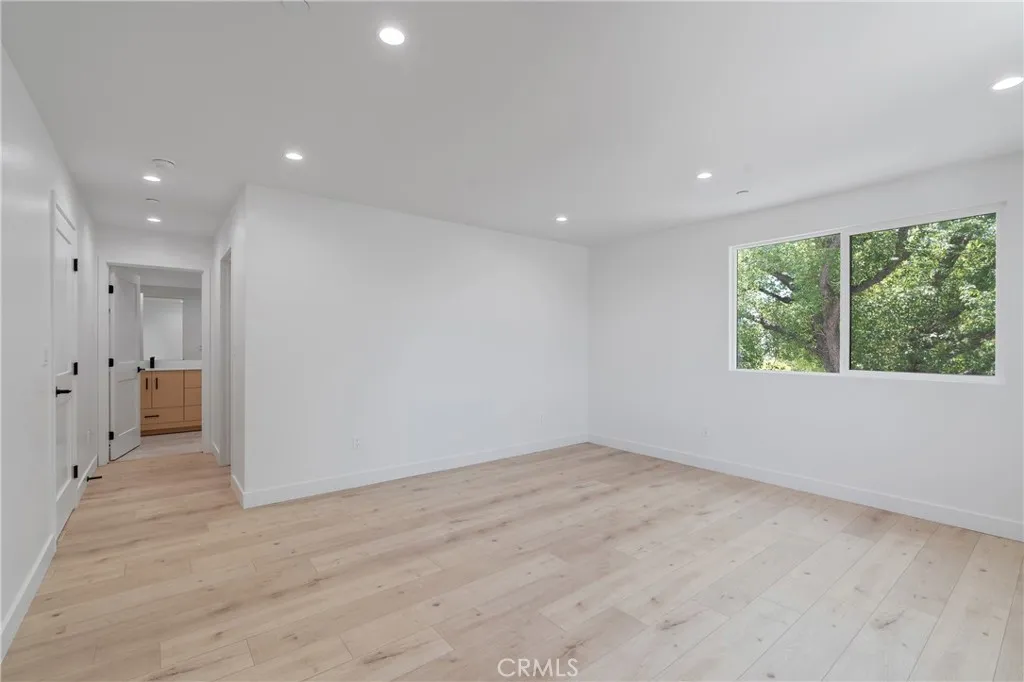 Additional image 9 of 7435 Ranchito Avenue, Van Nuys, CA 91405