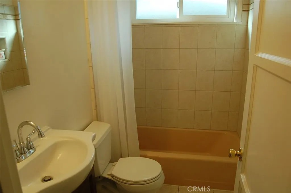 Additional image 49 of 655 W Grove St, Rialto, CA 92376