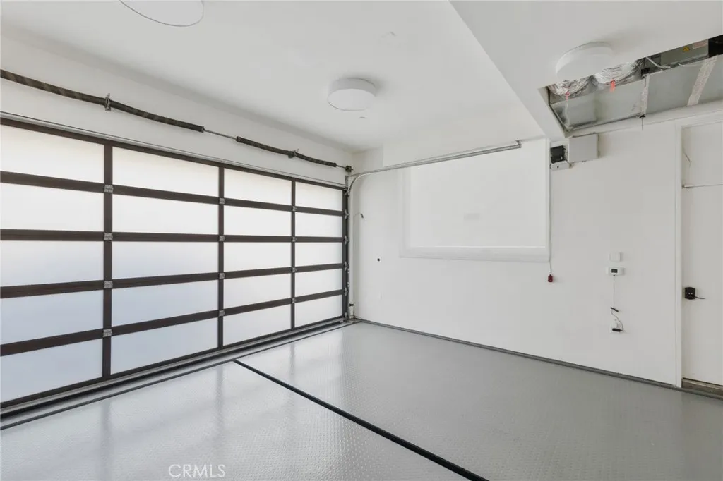 Additional image 145 of 716 The Strand, Manhattan Beach, CA 90266