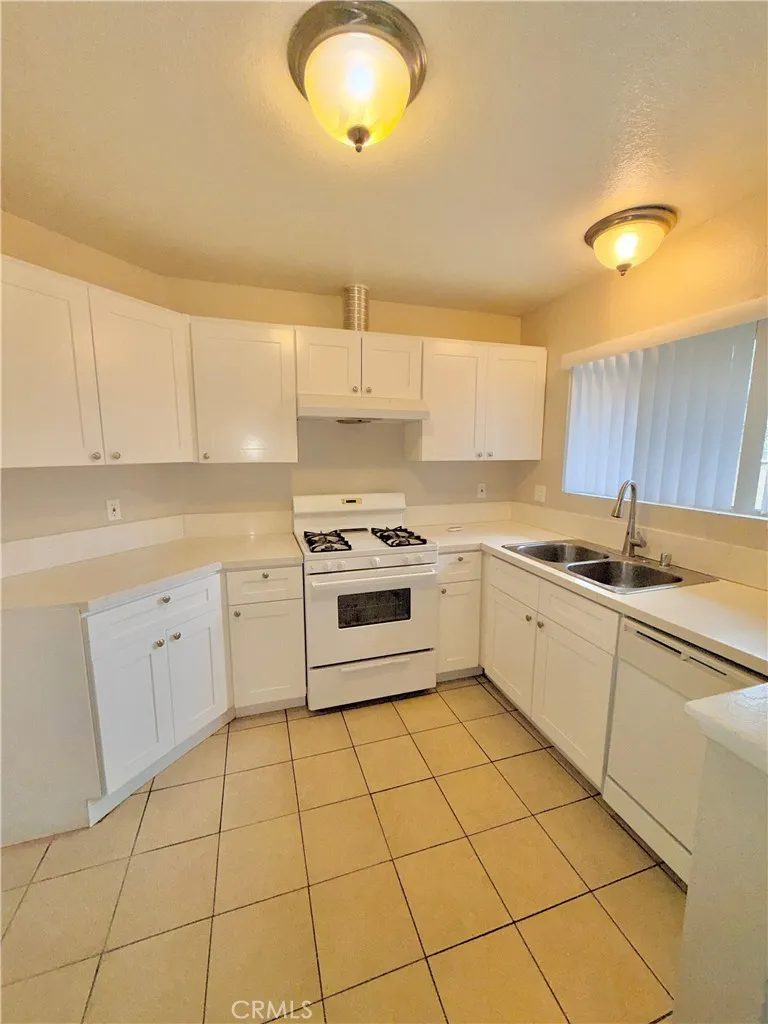 Additional image 20 of 1683 W Wilson Street, Rialto, CA 92376