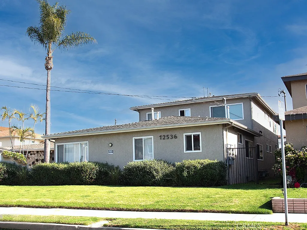 Additional image 2 of 12536 Oxford Ave Unit A, Hawthorne, CA 90250