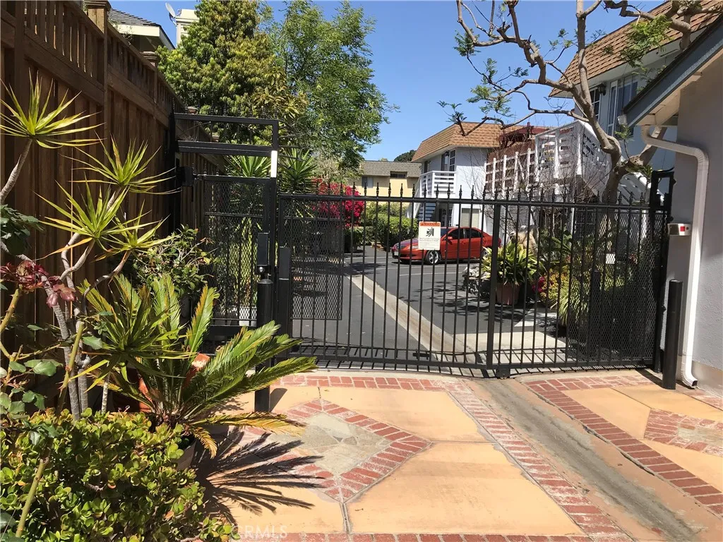 Additional image 38 of 356 E 20th Street Unit D, Costa Mesa, CA 92627