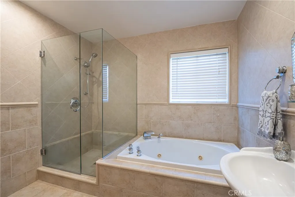 Additional image 63 of 14024 Cantlay, Van Nuys, CA 91405