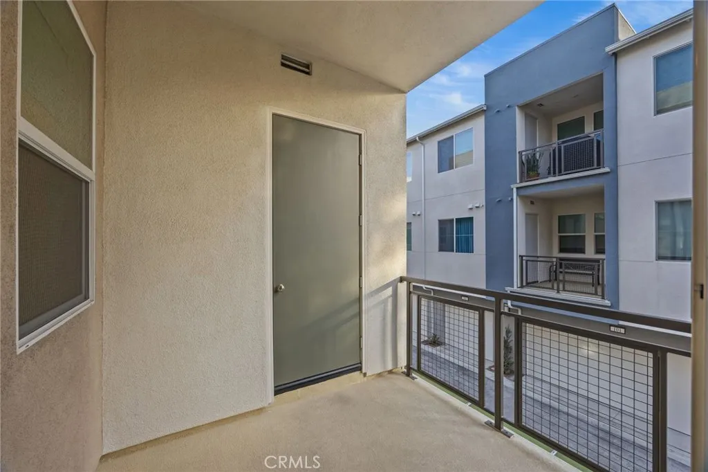 Additional image 50 of 980 N Tangent Privado Unit 202, Ontario, CA 91764