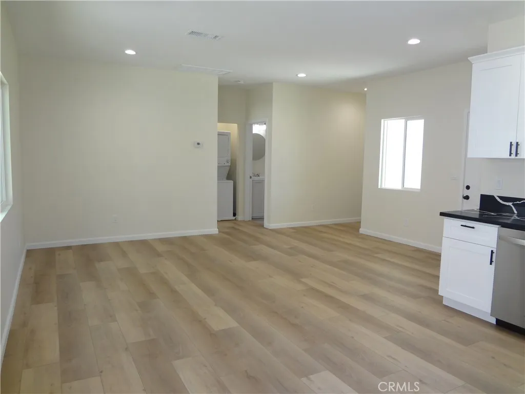 Additional image 5 of 1717 2nd st, San Fernando, CA 91340