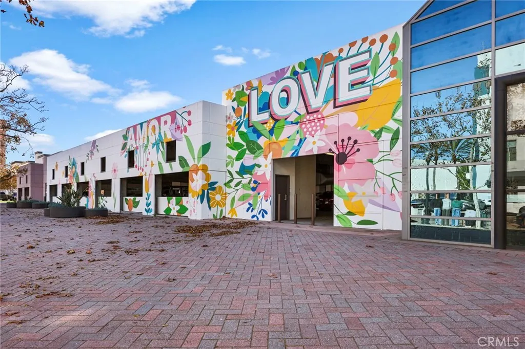 Additional image 61 of 435 W Center Street Promenade Unit 331, Anaheim, CA 92805