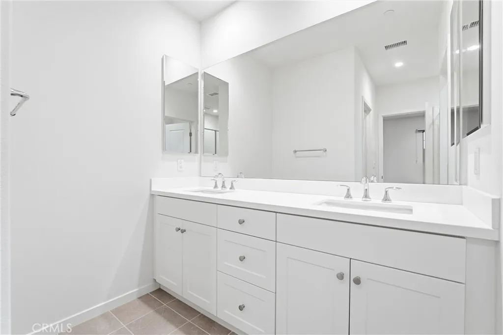 Additional image 12 of 125 Messenger, Irvine, CA 92618