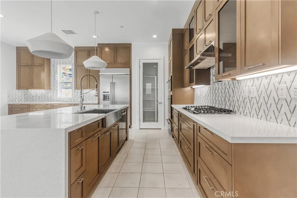 Additional image 11 of 19292 Merryweather Drive, Canyon Country, CA 91351