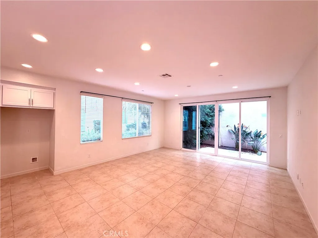 Additional image 16 of 148 Stage, Irvine, CA 92618