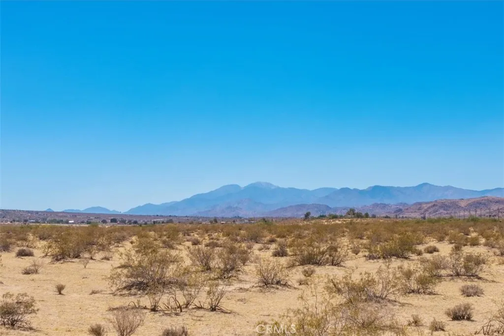 Additional image 36 of 5888 La Ferney Avenue, Joshua Tree, CA 92252