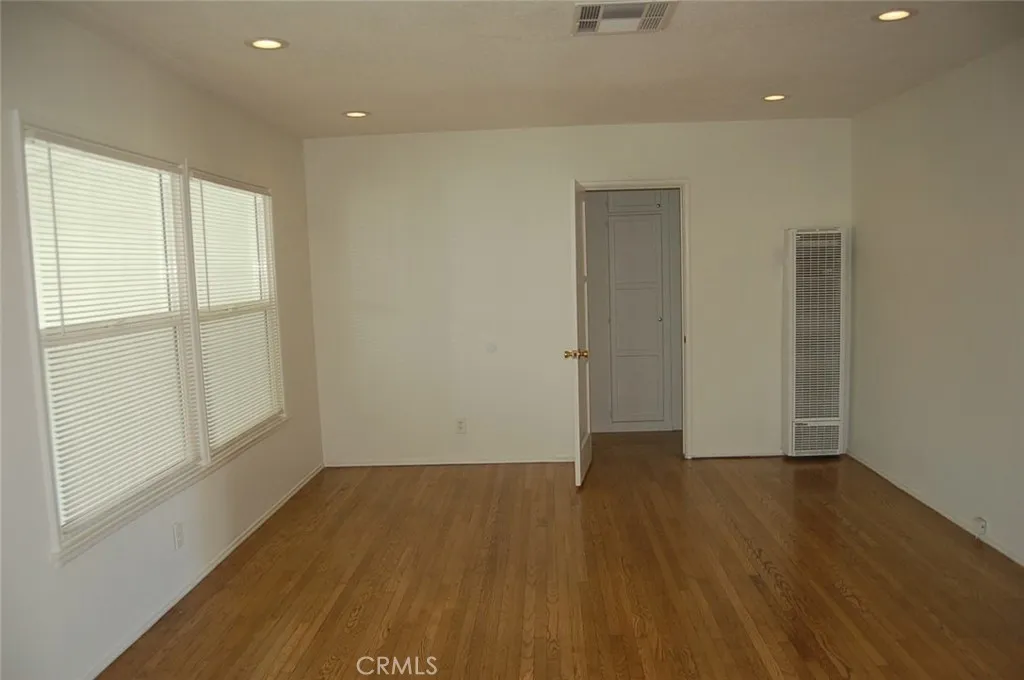 Additional image 6 of 655 W Grove St, Rialto, CA 92376