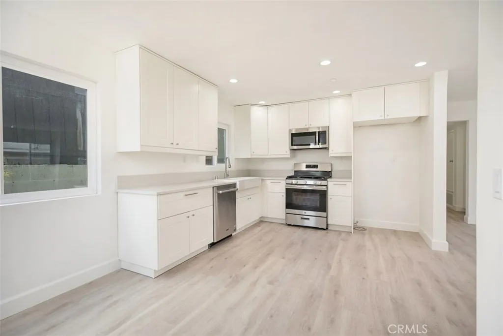 Additional image 49 of 107 Avenida Rosa #A, San Clemente, CA 92672